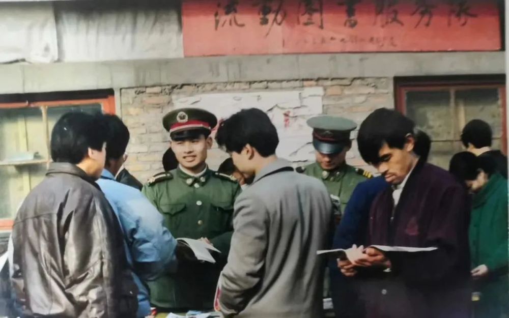 这位退役老兵41年坚持做公益，原来是这个原因……！