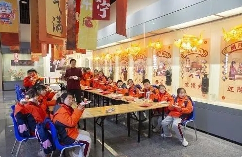 边“游”边“学”！济南这场特别的公益研学活动开营