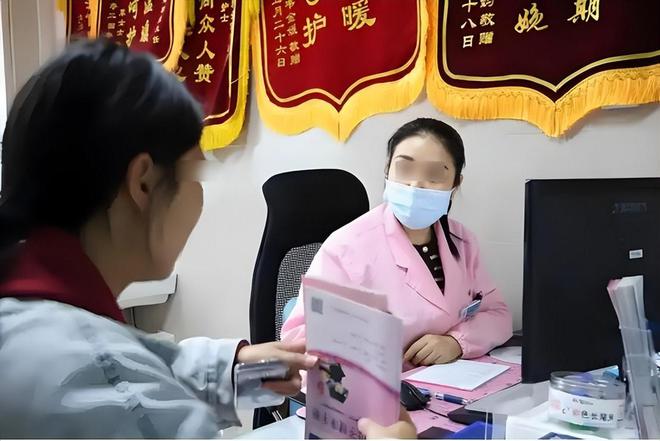 一旦感染艾滋病，多久能被发觉？可能多数人以为是皮肤病，要分清