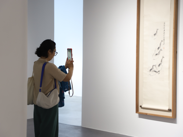 “江苏省美术馆典藏名家书画巡展”正式开展
