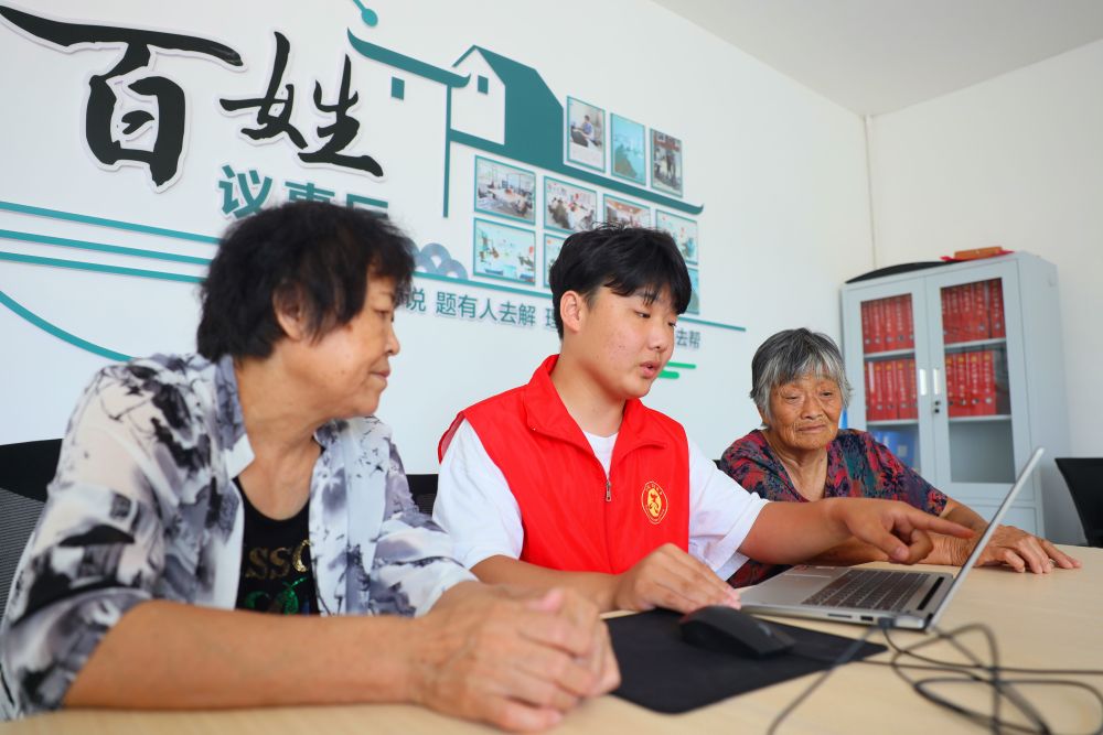 河北南宫：志愿服务 放飞青春