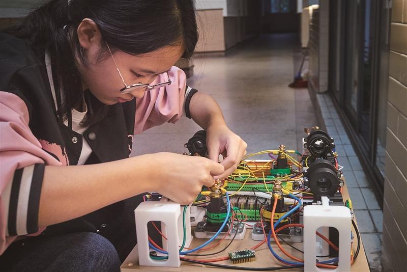 万名“小发明家”用奇思妙想点燃科学梦