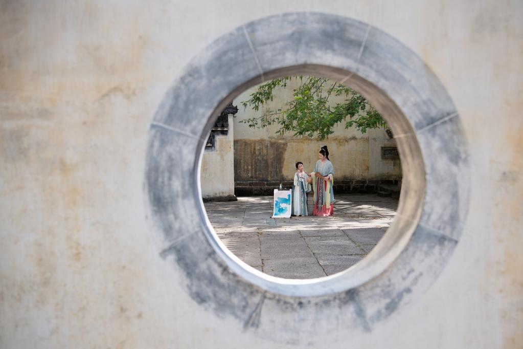 “穿越”乡村好去处丨古韵新姿间，邂逅非遗风华