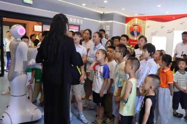 青春不“毒”行 白银禁毒教育基地迎来暑期参观热潮